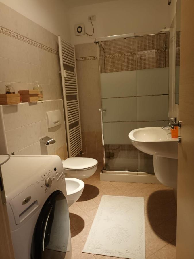 Grazioso Trilocale Con Ampia Terrazza Apartment Chiesa in Valmalenco Bagian luar foto